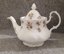 Vintage Royal Albert "Winsome"