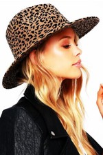 Camel leopard print fedora hat - camel,