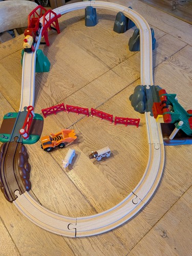 Brio animal farm train - farm, set