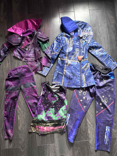 Disney descendants evie etc - evie,