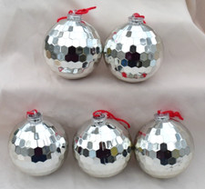 VTG Christmas Tree Baubles