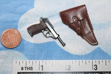 DID DRAGON IN DREAM 1:6 SCALE WW2 German P-38 Pistol & Holster Winter D80159