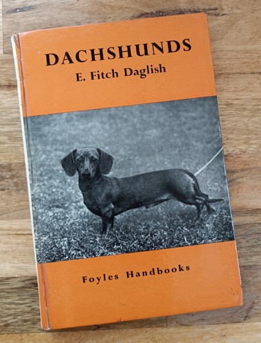 Dachshunds foyles handbook - dachshunds.,