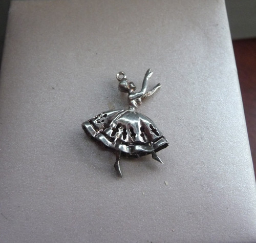 Vintage silver bracelet charm - vintage,