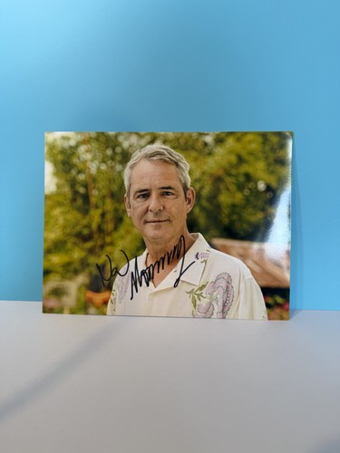 Neil morrissey hand signed - neil,