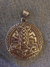 Double-sided Large Thor's