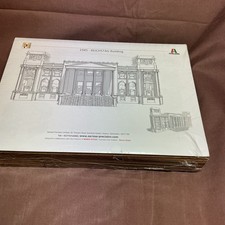 Italeri 1/72 Scale Battle for the Reichstag MDF Reichstag building BNWT 