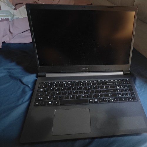 Acer aspire gaming laptop i5 - 7,