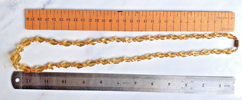 Vintage many faceted - many, faux