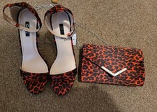 Quiz Sandals size 7 matching