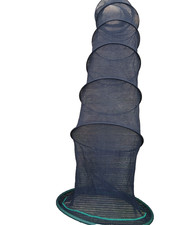 LARGE 2MTR KEEP NET IN GOOD  CONDITION BARGAIN PRICE *15U)