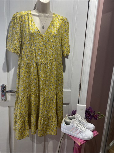 Bnwt women summer dress - women’s,