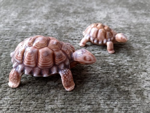 Vintage wade porcelain turtles - wade,