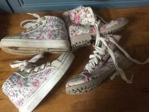Girls floral boots bundle