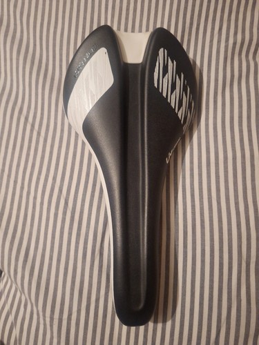 Giant liv contact forward - contact,