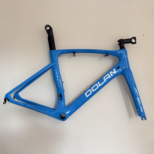 Dolan rebus aero road - rebus,