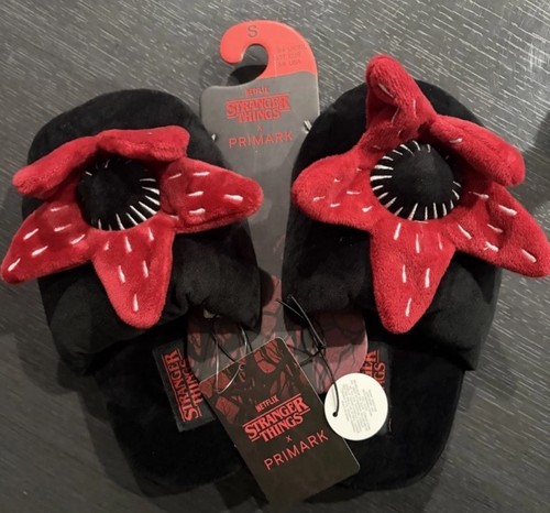 Stranger things mule slippers - stranger,