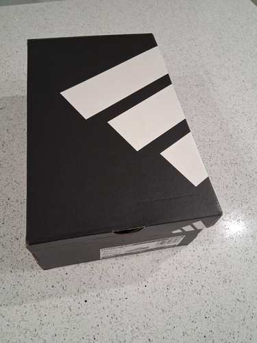 Adidas empty shoes box - shoes,