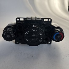 Ford Fiesta MK7 2016 A/C