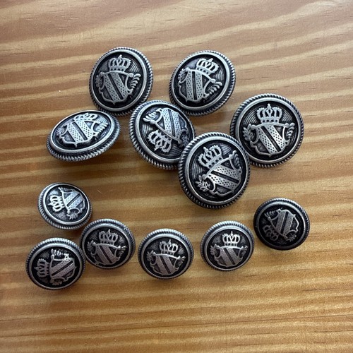 Crested blazer buttons - buttons, grey