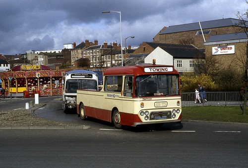 Western scottish tow bus - western,