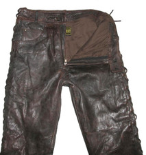 BLACK POINT Lace-Up Leather
