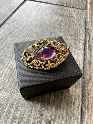 Sphinx vintage faux amethyst - vintage,