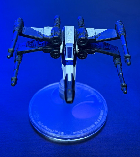 Star wars wing starfighter - x-wing,