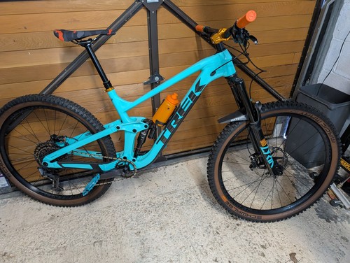 Trek slash gen 2022 large - 8, 5