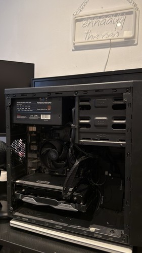 Gaming streaming - &,