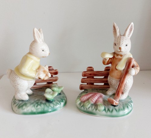 Vintage retro rabbit - vintage, x2