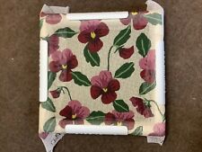 Universal   R & R   9"x 9"