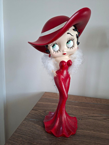 Betty boop resin figurine red - resin,