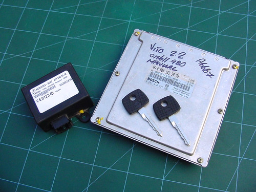 Mercedes vito ecu a0001535979 - vito,