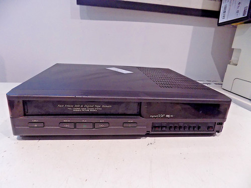 Toshiba 210b vhs vcr - vhs,