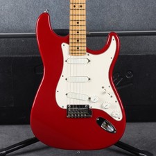 Fender Stratocaster Plus -