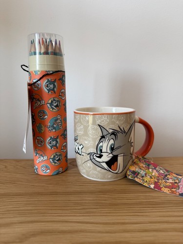 Tom and jerry - and, coloured