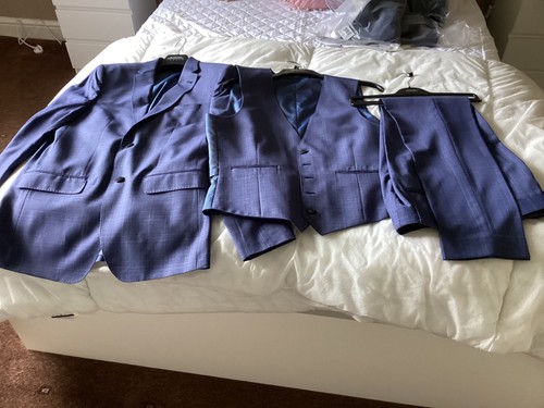 Blue three piece suit - blue,