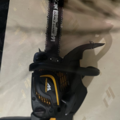 Mcculloch chain saw - chain,