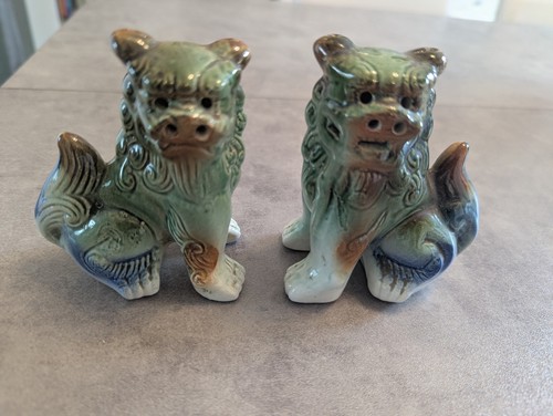 Pair vintage foo - a, dog