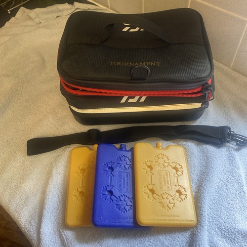 Daiwa tournament fishing cool - daiwa,