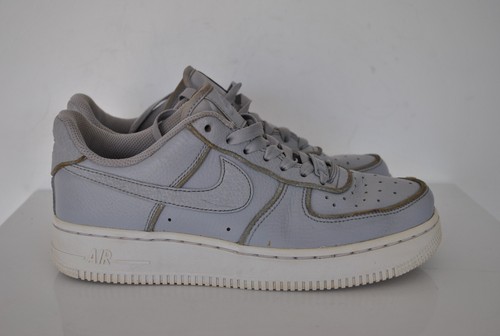Glitter grey wolf - leather, lace