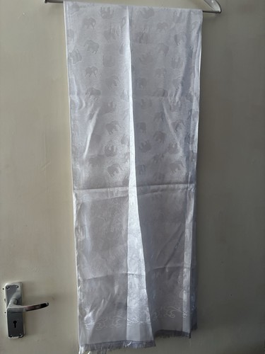 White 100 silk scarf with - %,