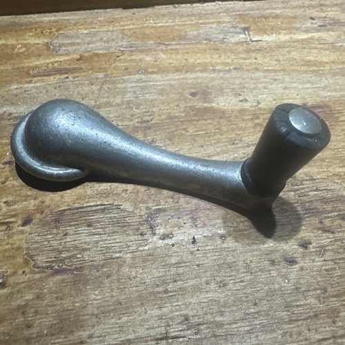 Austin car window crank - 7,