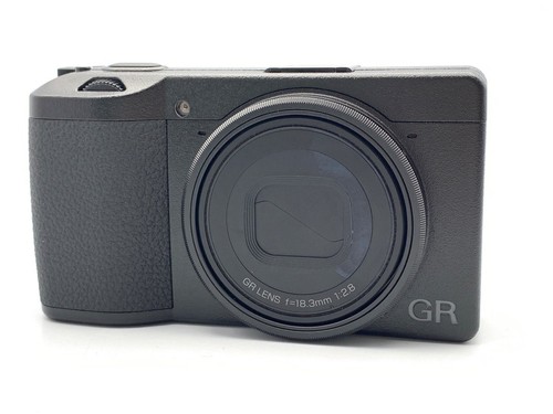 Ricoh iii digital camera - gr,