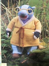 Wind In The Willows Knitting Pattern Book Mole Toad Ratty Badger Toys & Garments