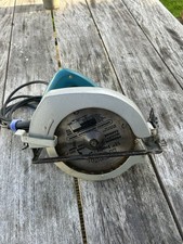 Makita 5810B Circular Saw 185mm