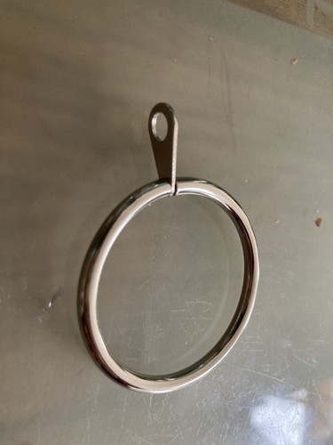 Large silver curtain pole - large,