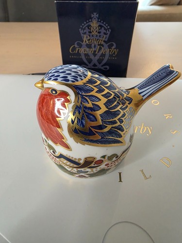 Royal crown derby robin - royal,