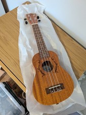 Halona Mahogany Ukulele HUKS-15M